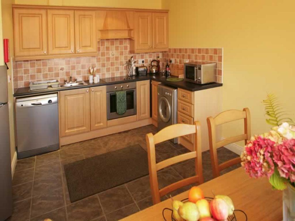 Tralee Bay Holiday Village Castlegregory Room photo