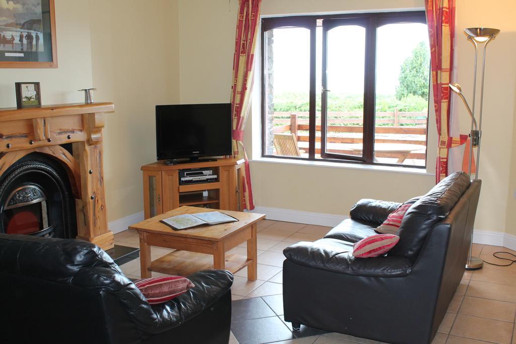 Tralee Bay Holiday Village Castlegregory Exterior photo